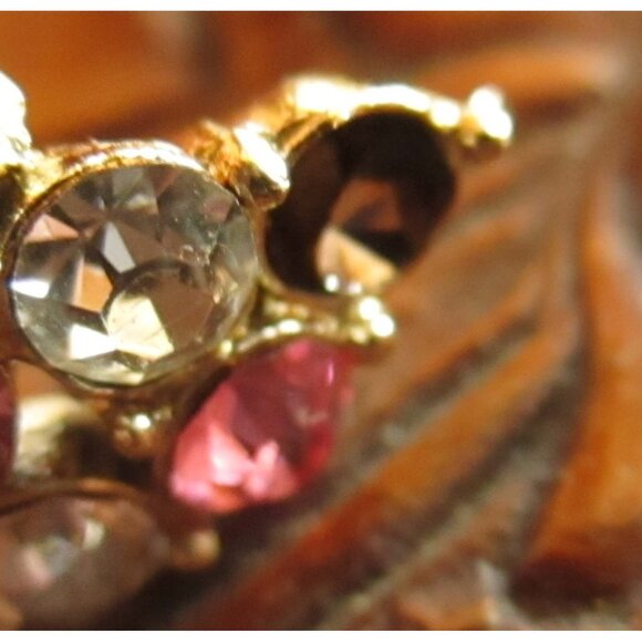 Vintage Coro Gold Tone Screw Back Earrings With Pink & Clear Rhinestones - Picture 6 of 6